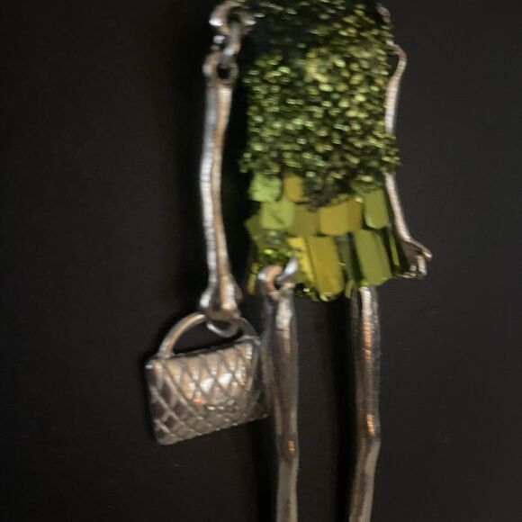 French Fashion Doll Dangling Pendant Necklace Silver Tone Beaded Dress Bag Green - Picture 4 of 12